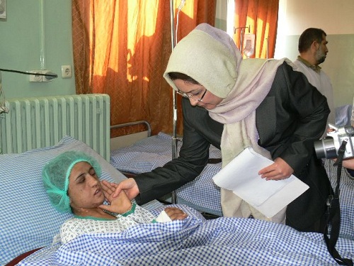 سرپرست وزارت صحت عامه از روند درمان سحرگل دیدن نمود