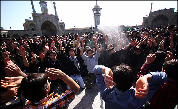 ایران اسلامی یکپارچه غرق در ماتم عزاست