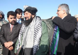 Senior rebel commander surrenders in Herat