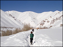 کشته شدن سه نفر براثر برف کوچ در ولایت بامیان