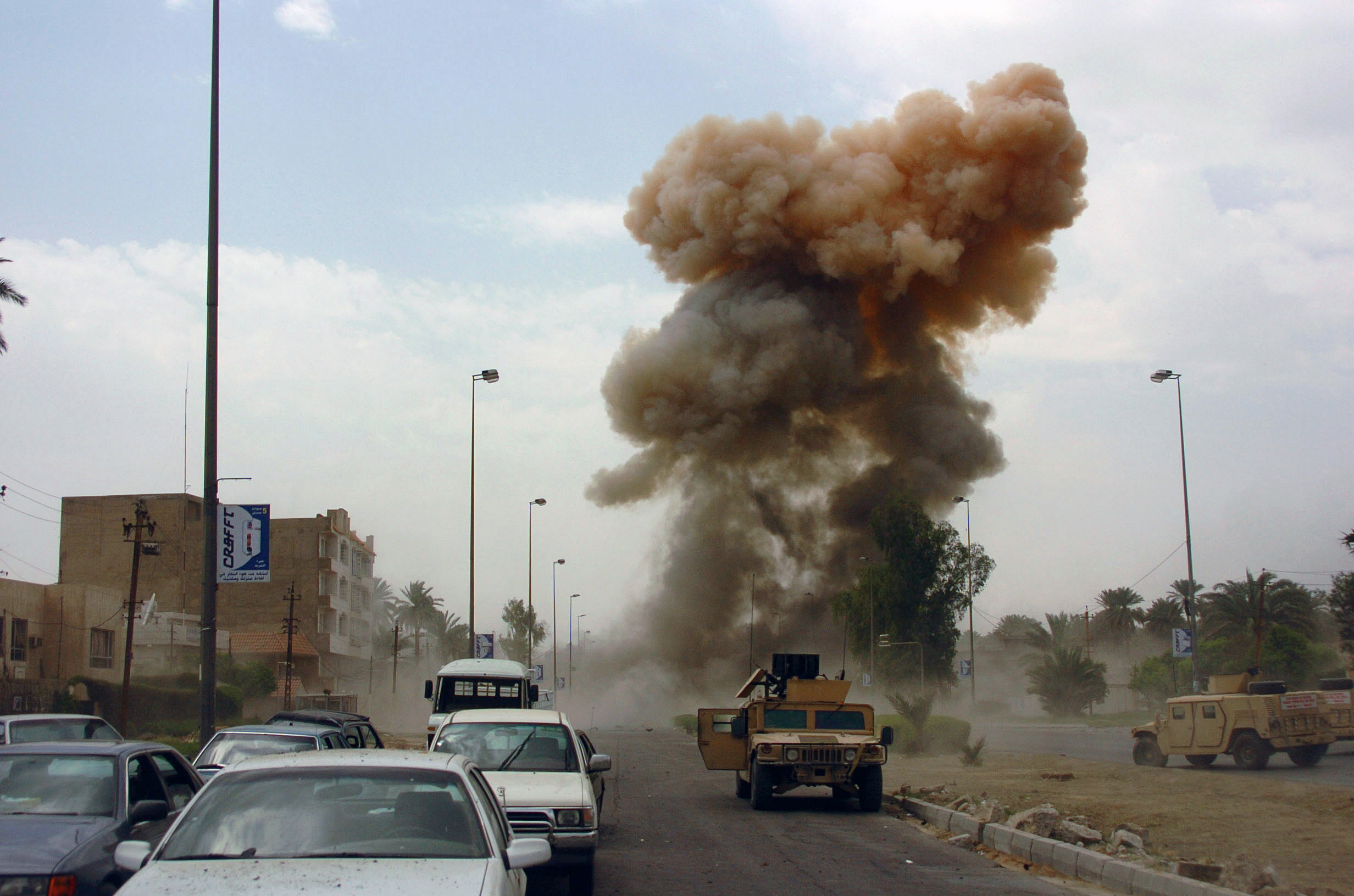 Five people killed, 10 wounded in car bomb explosion in Iraq