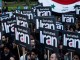 جمعی از فعالان ضد جنگ در مخالفت با تهدید و تحریم علیه ایران تظاهرات نمودند
