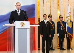 پوتین هفتم ماه آینده میلادی سوگند ریاست جمهوری یاد می کند