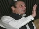 یوسف رضا گیلانی از سمت نخست وزیری پاکستان استعفا دهد