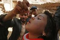 Taliban polio ban puts 240,000 Pakistani children at risk