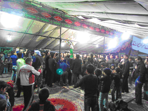مراسم عزاداری مهاجرین افغانستانی در شهر ری تهران