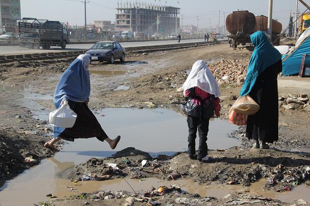 کوچه های کابل بعد از بارش باران( افشار)