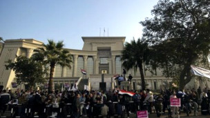 قضات دادگاه قانون اساسی مصر بر سر کار نرفتند