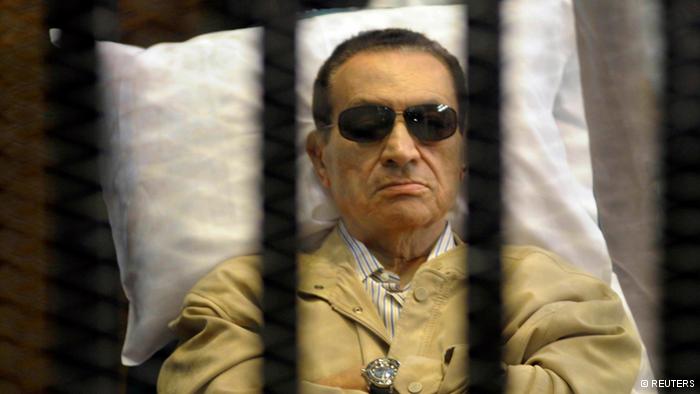 محکمه قضایی مصر با تقاضای تجدید نظر حسنی مبارک، موافقت کرد