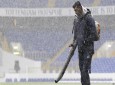 دو دیدار لیگ برتر انگلستان در برف  