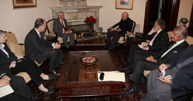 توافقات میان کابل و واشنگتن عملی شوند