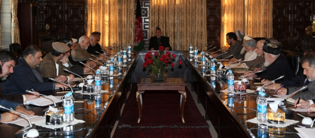 رهبران جهادی در یک جلسه مشورتی با رئیس جمهور، چگونگی پیش برد پروسه صلح را مورد بحث قرار دادند
