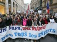 فرانسوی‌ها علیه قانونی شدن ازدواج همجنس‌بازان تظاهرات کردند