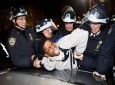 حمله پولیس ضد شورش به مردم معترض نیویورک و دستگیری دهها نفر‎  
