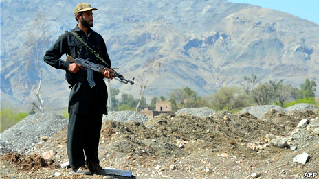 حمله انتحاری به وزیرستان شمالی پاکستان ۱۷ کشته بر جای گذاشت