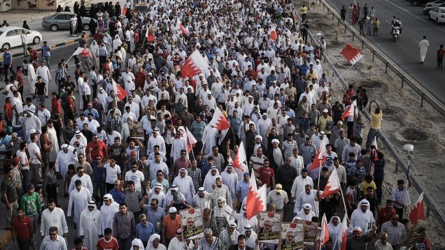 نیروهای بحرینی با مخالفان ضد رژیم درگیر شدند