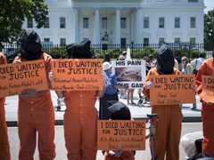 معترضین امریکایی برای بستن زندان گوانتانامو تظاهرات کردند