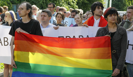 افزایش مخالفان ازدواج همجنسگرایان در روسیه