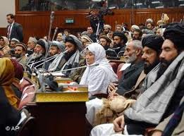 نشست پارلمان سری برگزار شد /  شورای عالی صلح به "بی‌راهه" روان است