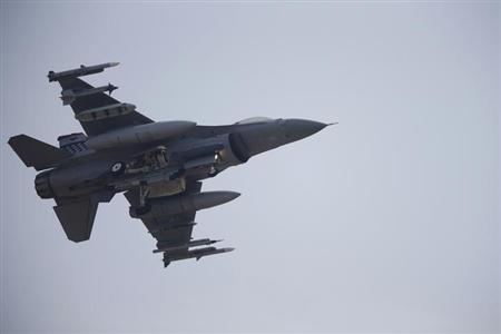 امريکا طی هفته های آینده جنگنده اي اف ۱۶ را به مصر تحویل می دهد