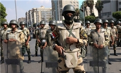 آغاز تظاهرات طرفداران مرسی/ تدابیر شدید امنیتی در اطراف سفارت امریکا و وزارت دفاع در قاهره
