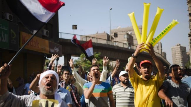 تظاهرات هزاران نفر علیه حاکمیت نظامیان در مصر