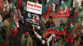 طرفداران رهبر حزب انصاف پاکستان، مانع انتقال اکمالات ناتو شدند