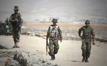 کشته و زخمی شدن دوازده شبه نظامی در عملیات های نیروهای امنیتی کشور