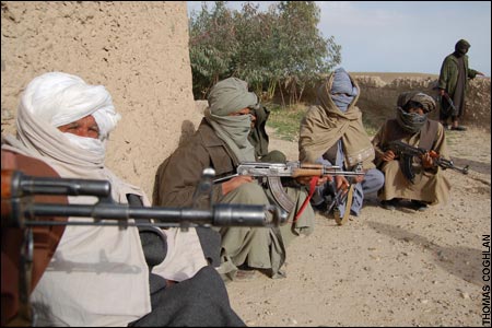 ۱۰۰ عضو طالبان و ۲۰ نیروی امنیتی در بادغیس کشته و زخمی شدند