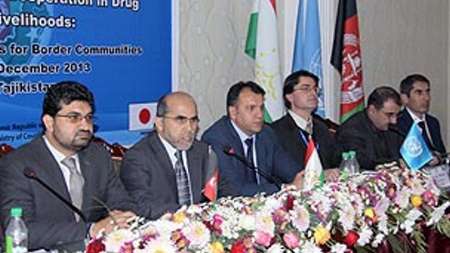 امضای توافقنامه مبارزه با قاچاق مواد مخدر میان افغانستان و تاجیکستان