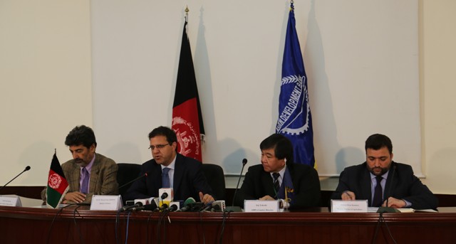 کمک صد میلیون دالری بانک انکشاف آسیایی به افغانستان