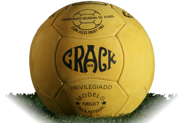 در سال 1962 شیلی میزبان جام بود و این توپ را مورد استفاده قرار داد. برزیل هم قهرمان شد