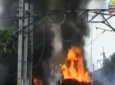 تصادف مرگبار قطار مسافربری و لاری حمل سوخت در اندونزیا