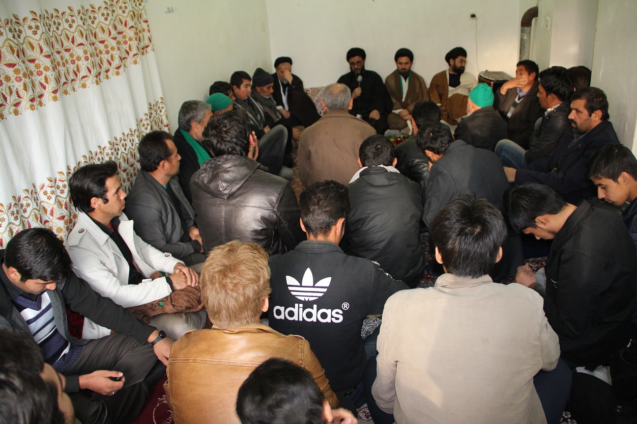 دیدار با جمعی از دانشجویان و متنفذین مهاجر افغانی درکاشان