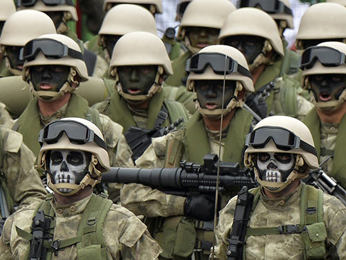 نيروهاي ويژه ارتش پرو در روز ملي استقلال