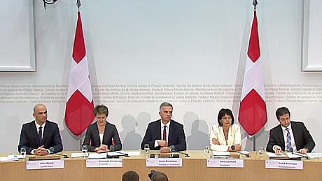 انتقاد دولت سوئیس از نتیجه همه پرسی برای سهمیه بندی مهاجران اروپایی
