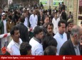 تظاهرات مردم در اعتراض به لت و کوب یک داکتر توسط محافظان شهردار هرات  