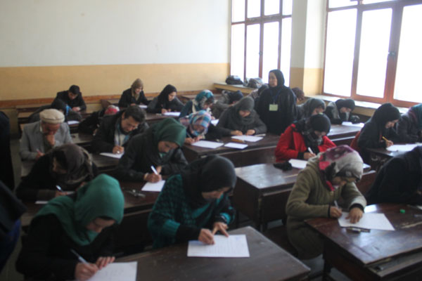 امتحان استخدام معلمی در سراسر کشور برگزار شد