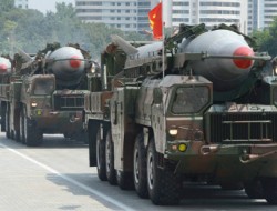 کوریای شمالی دو راکت بالستیک میان‌برد شلیک کرد