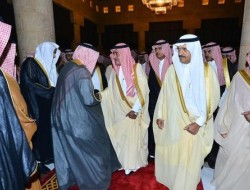 بیعت مقامات سعودی با شاهزاده مقرن جانشین ولیعهد پادشاهی سعودی