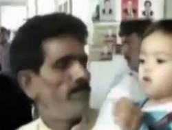 کودک ۹ ماهه پاکستانی متهم به سوء قصد به ماموران دولتی در محکمه احضار شد