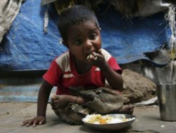 یک سوم کودکان محله‌های فقیر نشین دهلی نو به سوء تغذیه مبتلا هستند