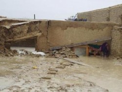 لغزش کوه در ولایت تخار، ۳۰۰ منزل مسکونی را تخریب کرده‌است
