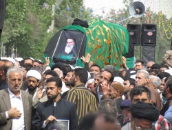مراسم وداع و تشییع جنازه مرجع عالی قدر حضرت آیت الله حاج سید محمد باقر شیرازی در مشهد مقدس برگزار گردید