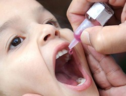 توافق افغانستان و پاکستان در مبارزه با فلج اطفال