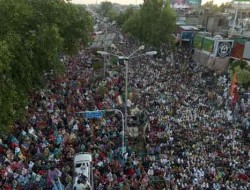آتش اعتراضات پایتخت پاکستان را فلج کرد