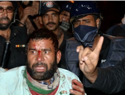 بیش از ۲۵۰ زخمی در درگیری‌های اسلام آباد پاکستان