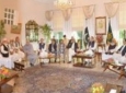 د پاکستان لومړی وزیر وايي استعفا نه کوي ، خو پوځ وايي د هیڅ چا ملاتړ نه کوي
