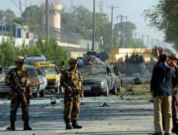 حمله انتحاری امروز کابل جان 3 سرباز خارجی را گرفت و 17 غیر نظامی را زخمی کرد