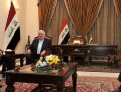 اولین نشست رسمی رئیس جمهوری عراق با معاونان سه گانه اش